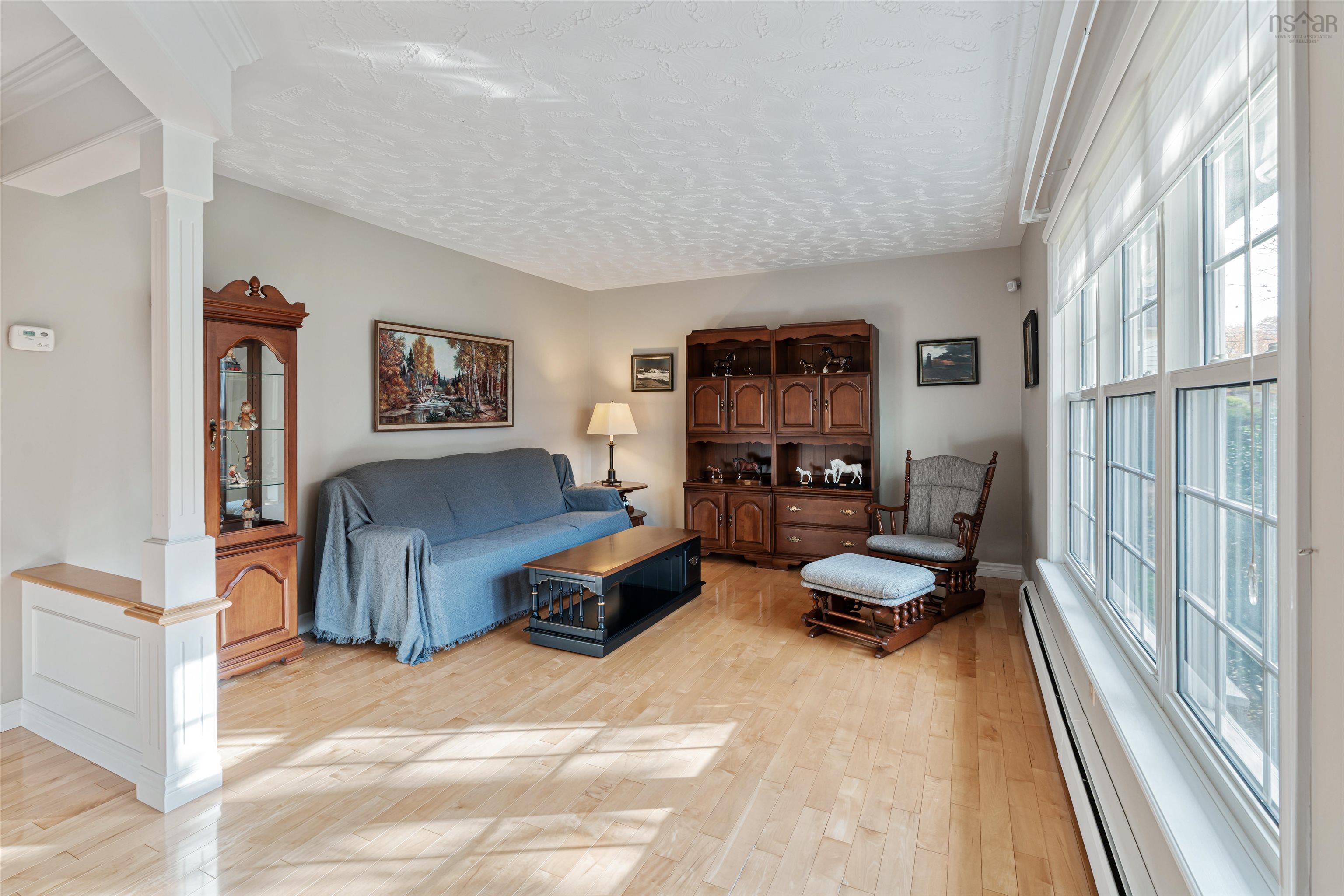 View image 9