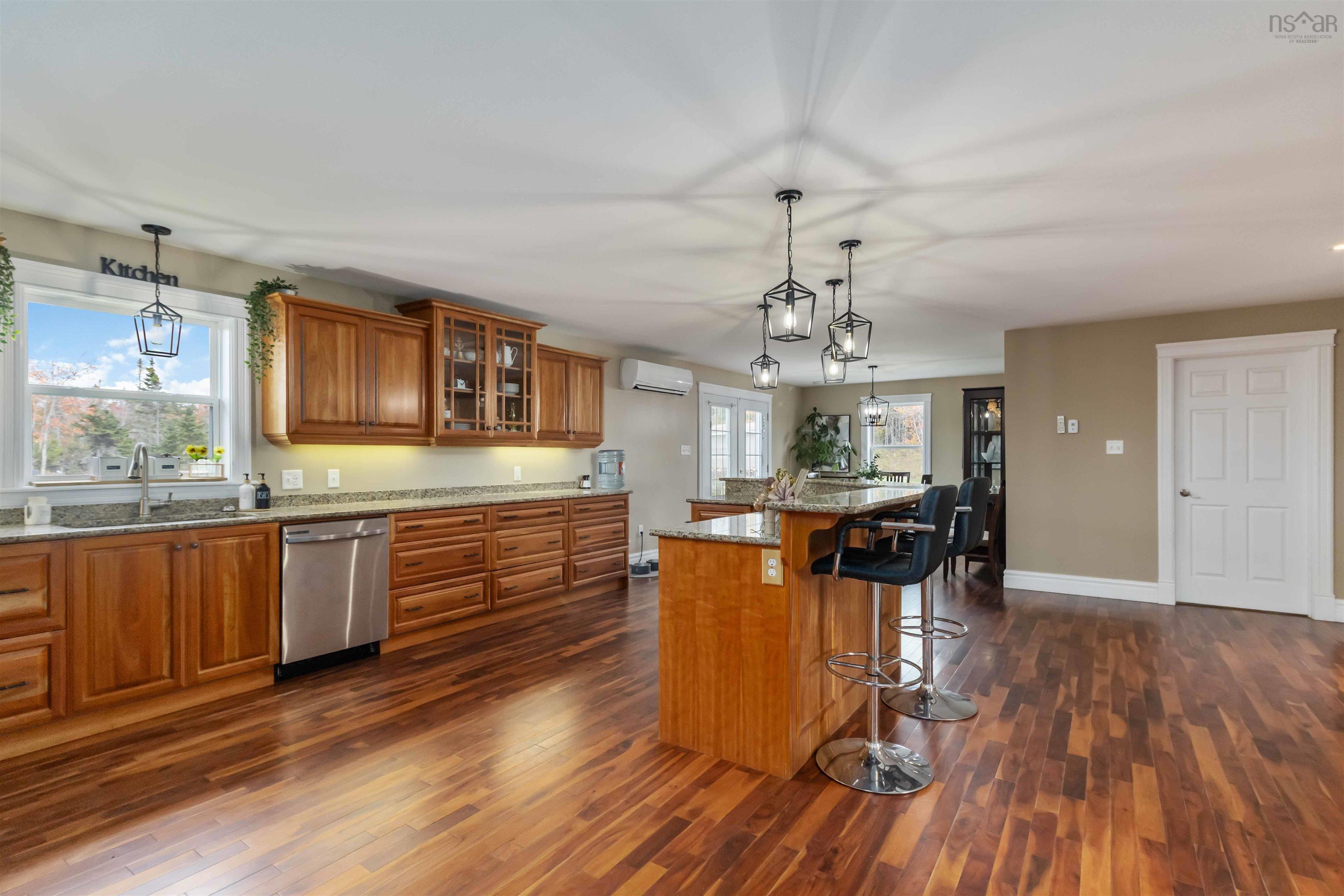 View image 9