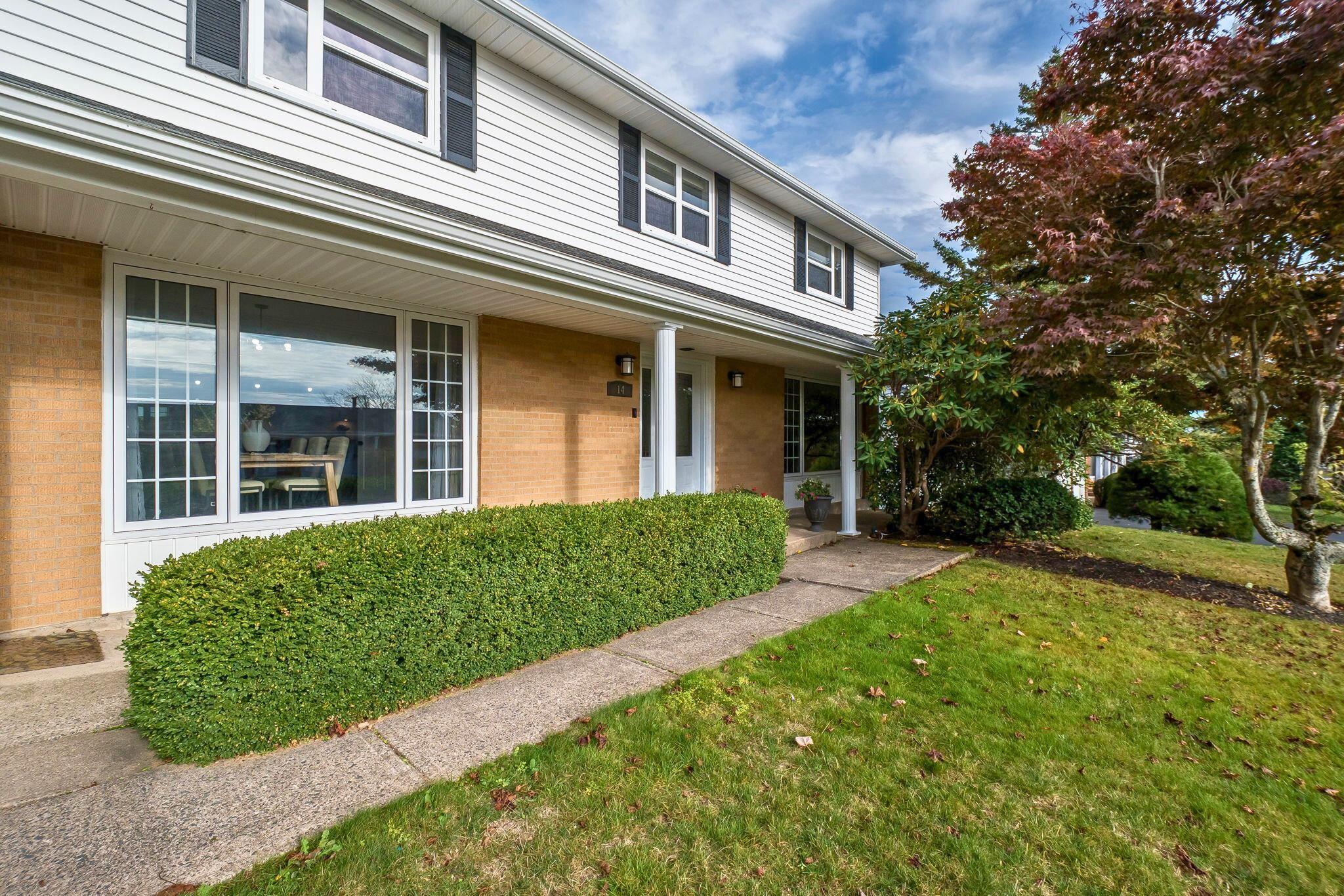 View image 12