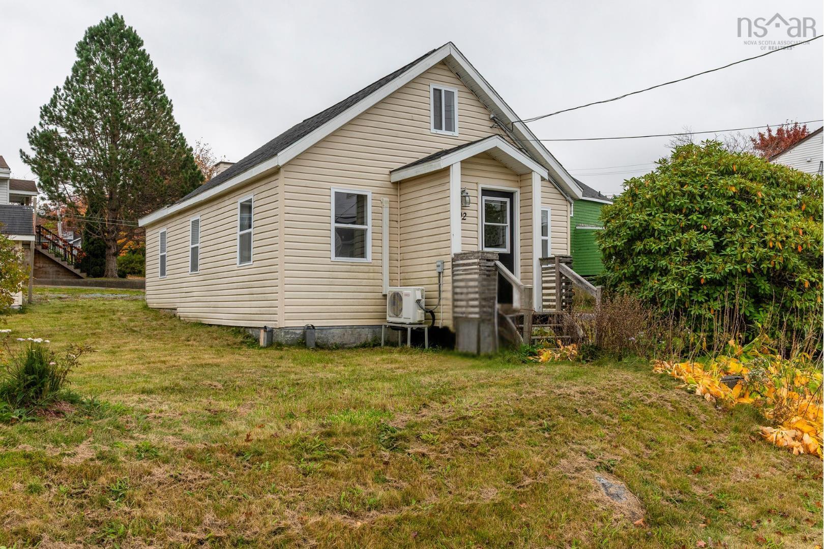 View image 12