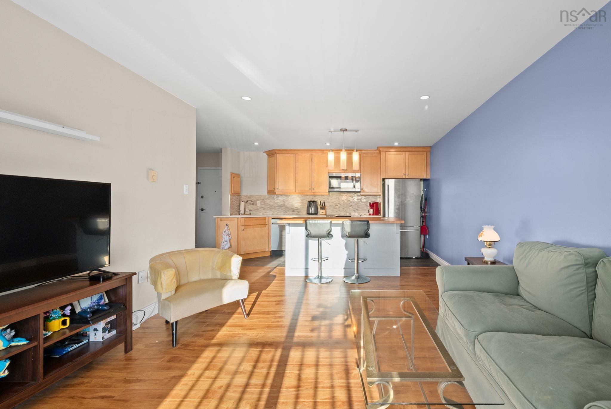 View image 11