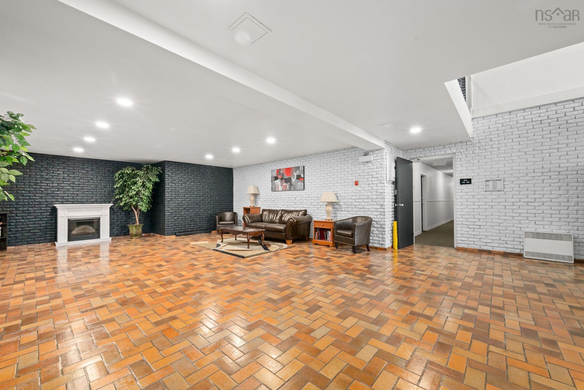 View image 19