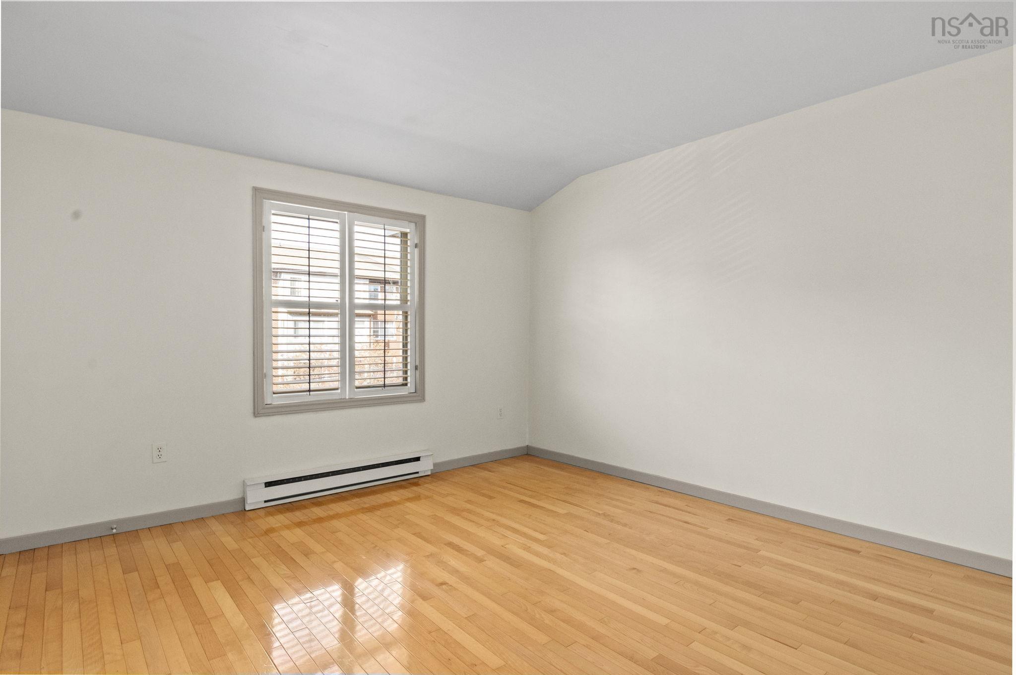 View image 9