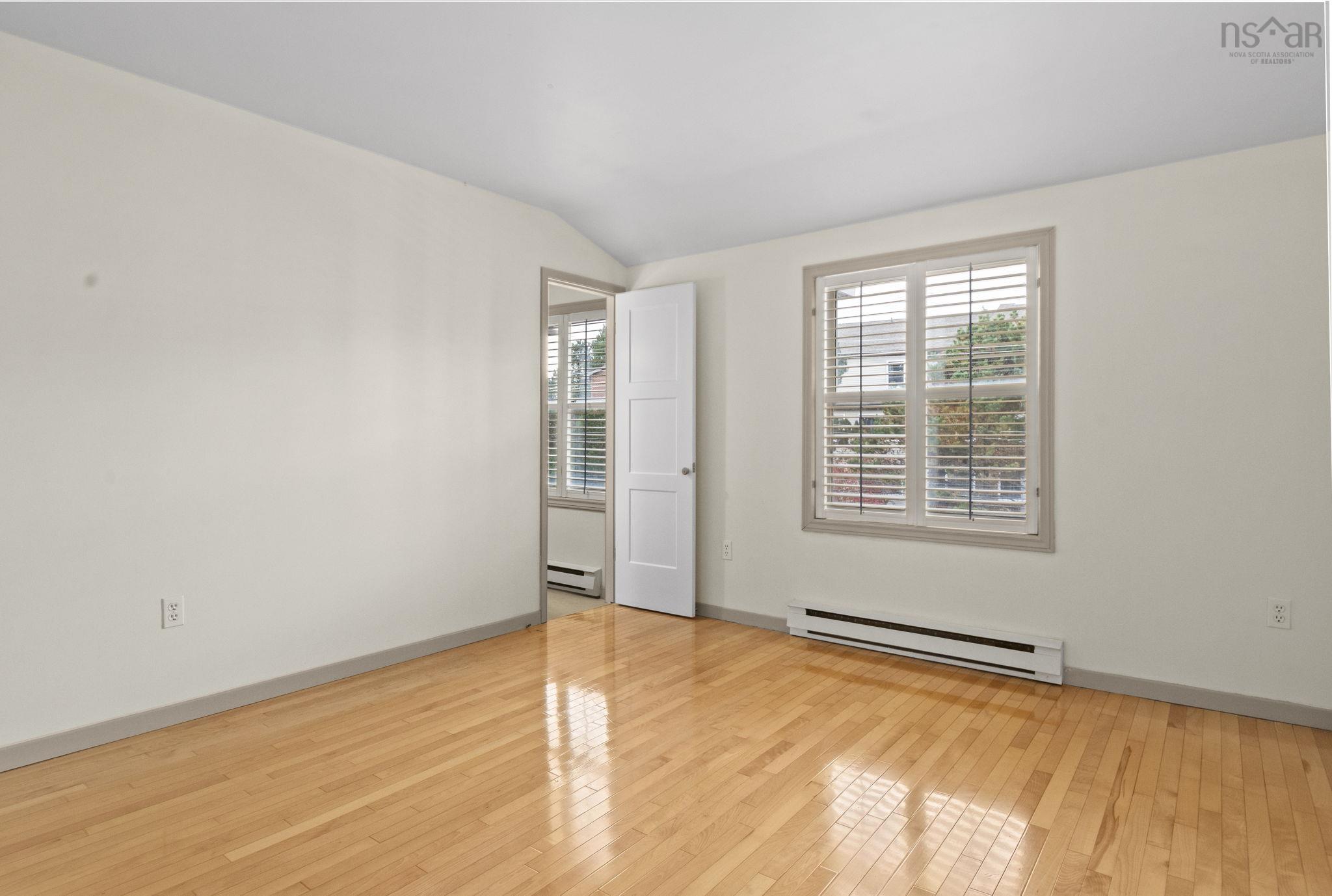 View image 10