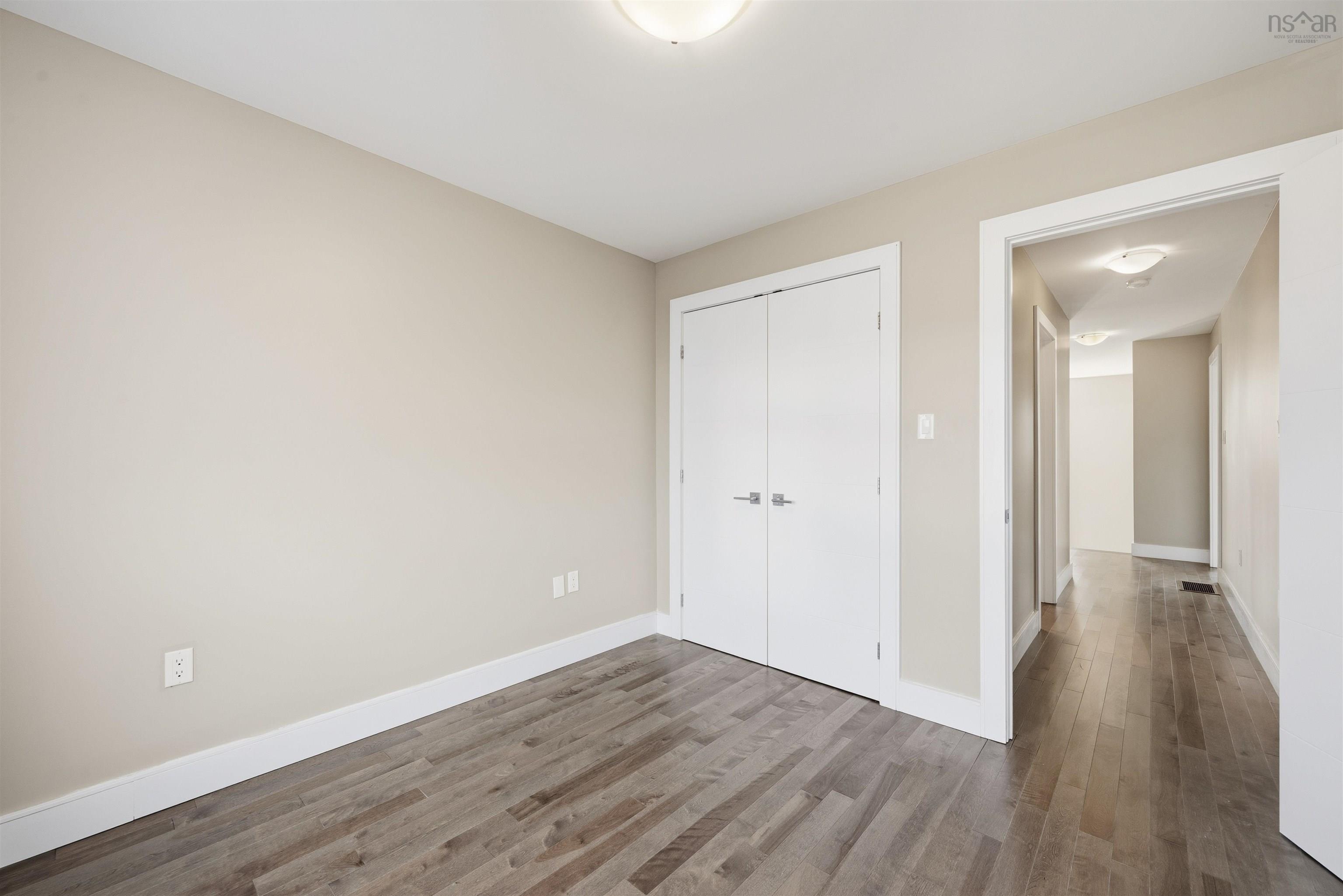 View image 11