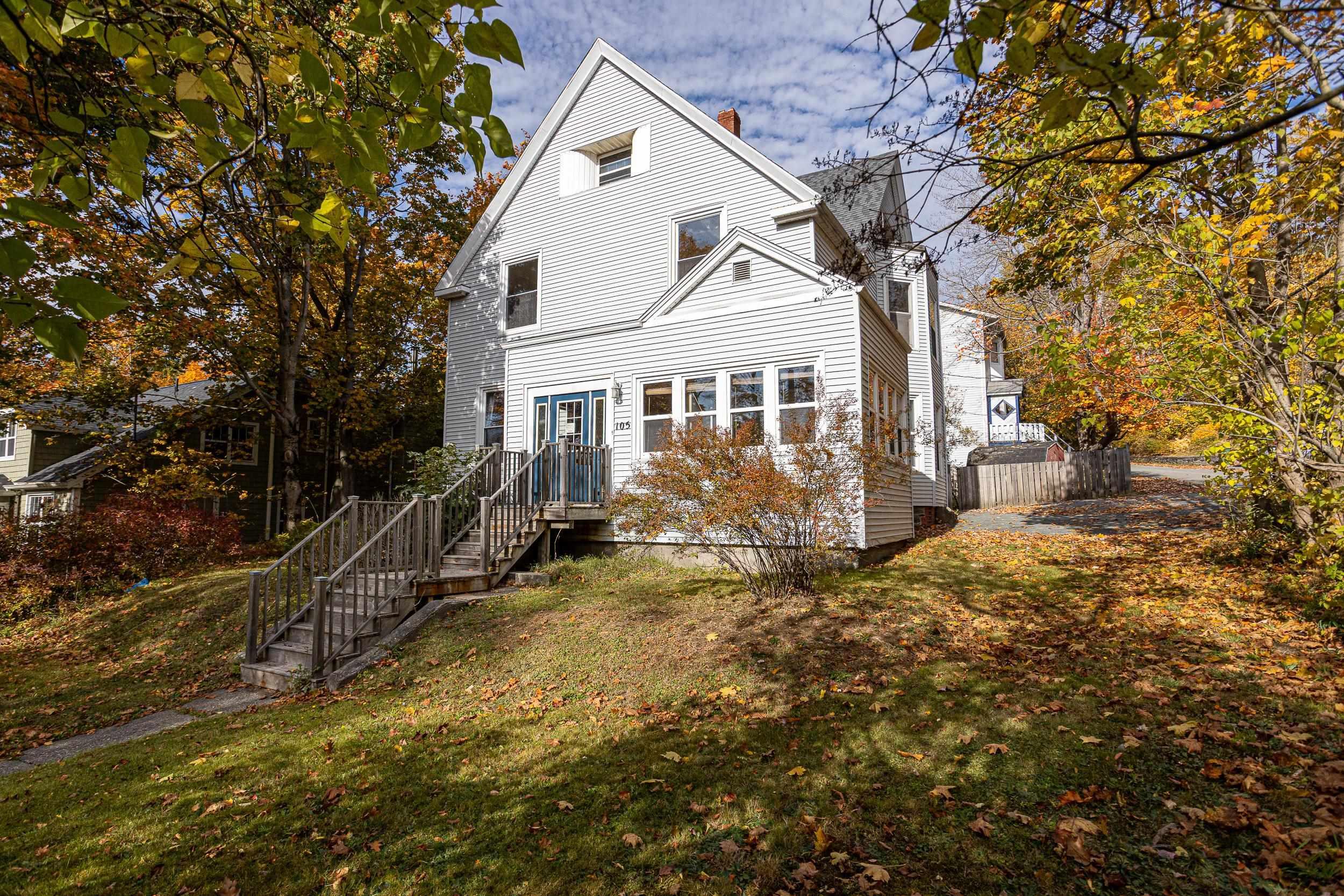 Thumbnail image for 105 Pleasant Street MLS<sup>®</sup> 202526637
