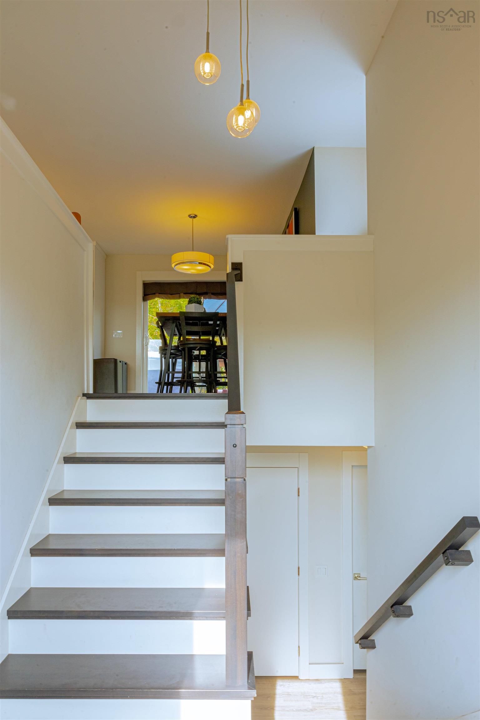 View image 10