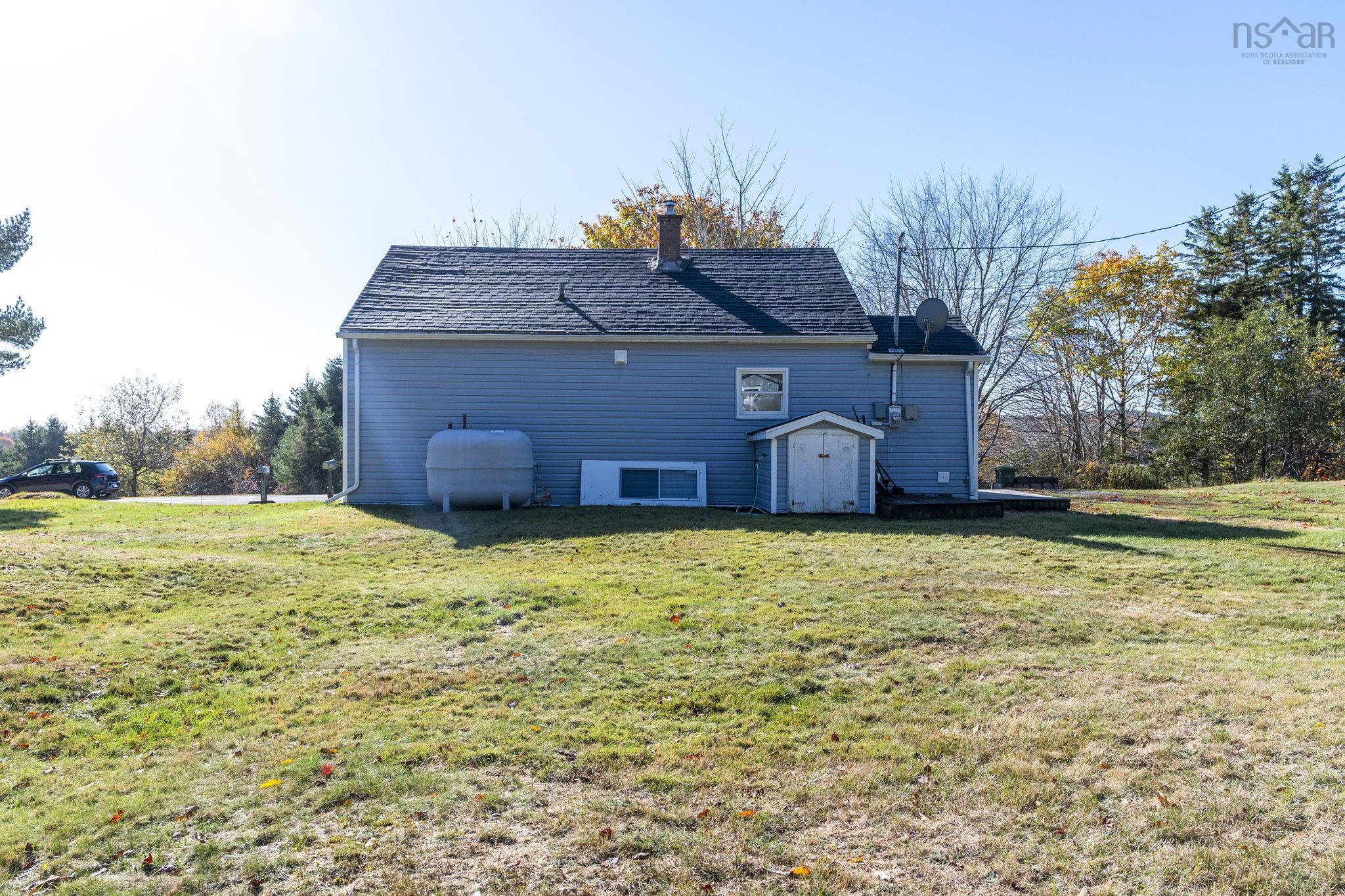 View image 11