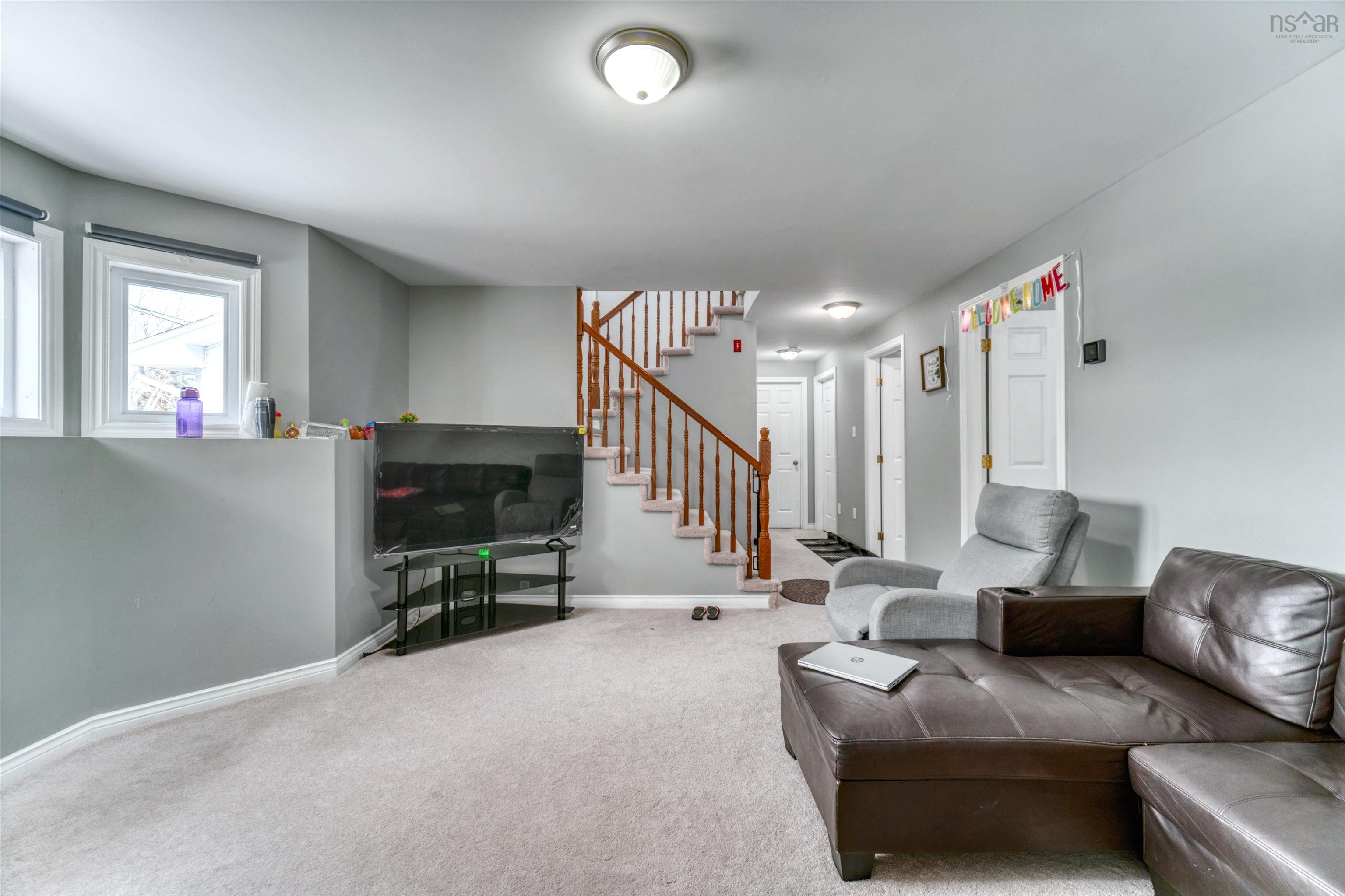 View image 18