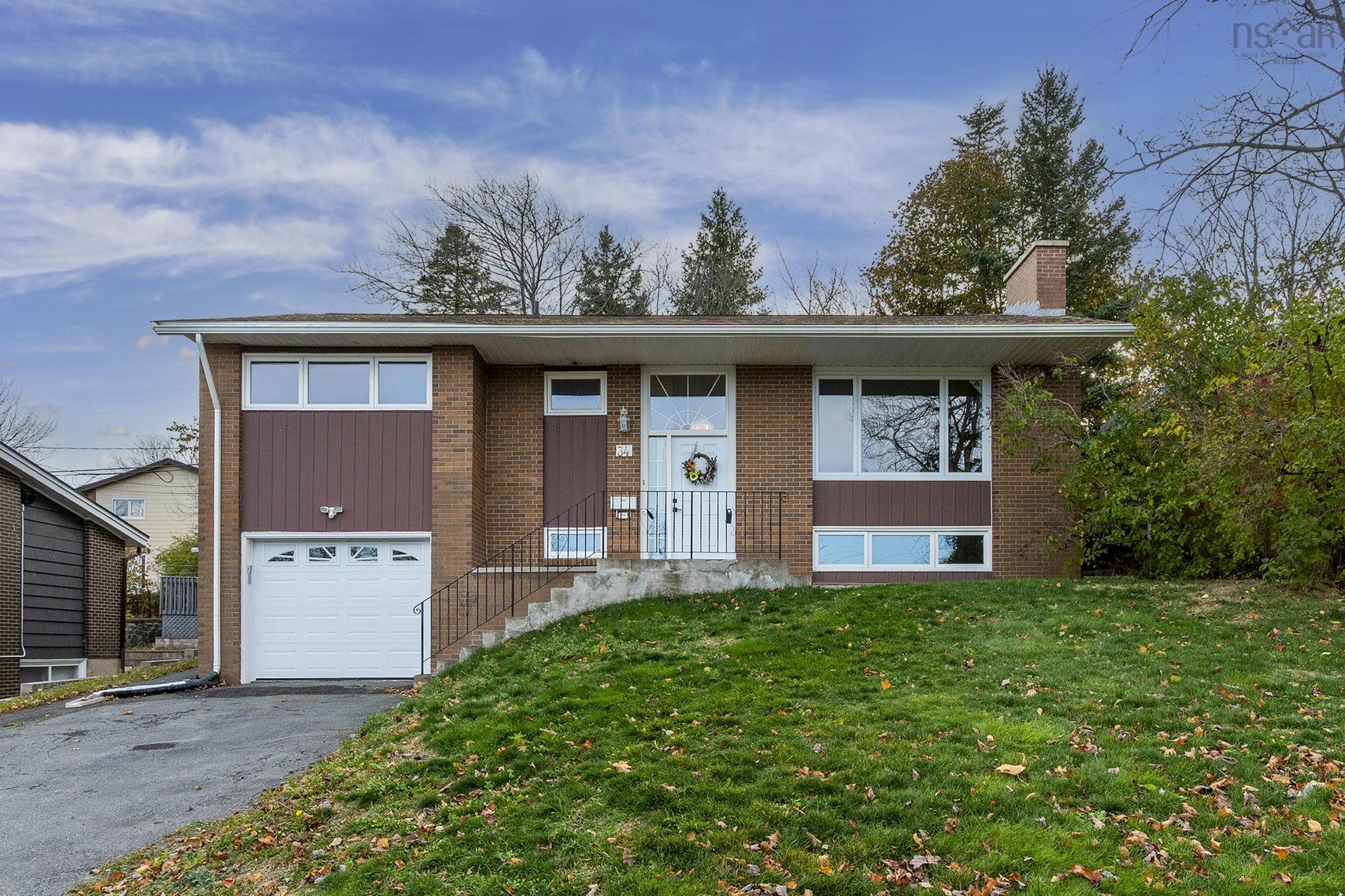 Thumbnail image for 34 Hazelholme Drive MLS<sup>®</sup> 202527333