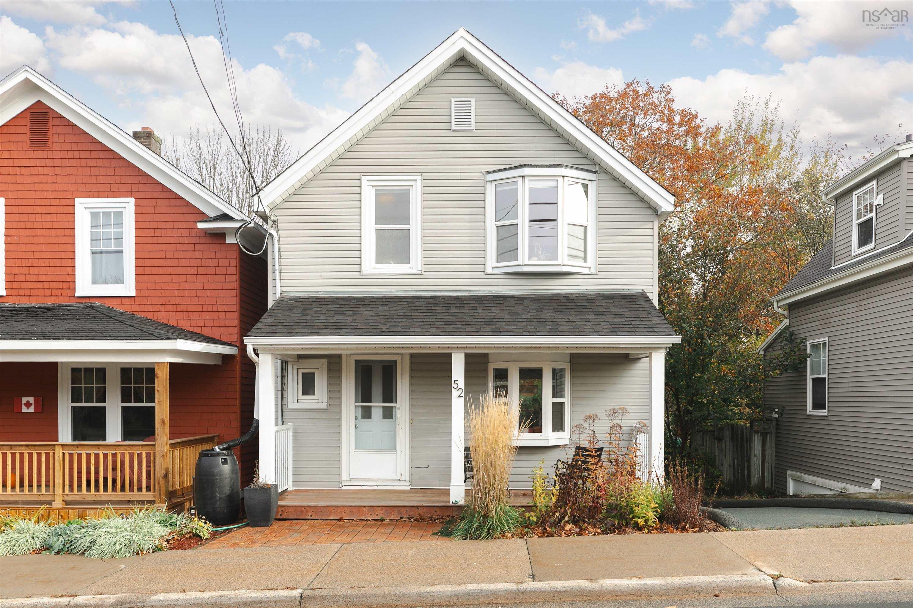 Thumbnail image for 52 Victoria Road MLS<sup>®</sup> 202527356