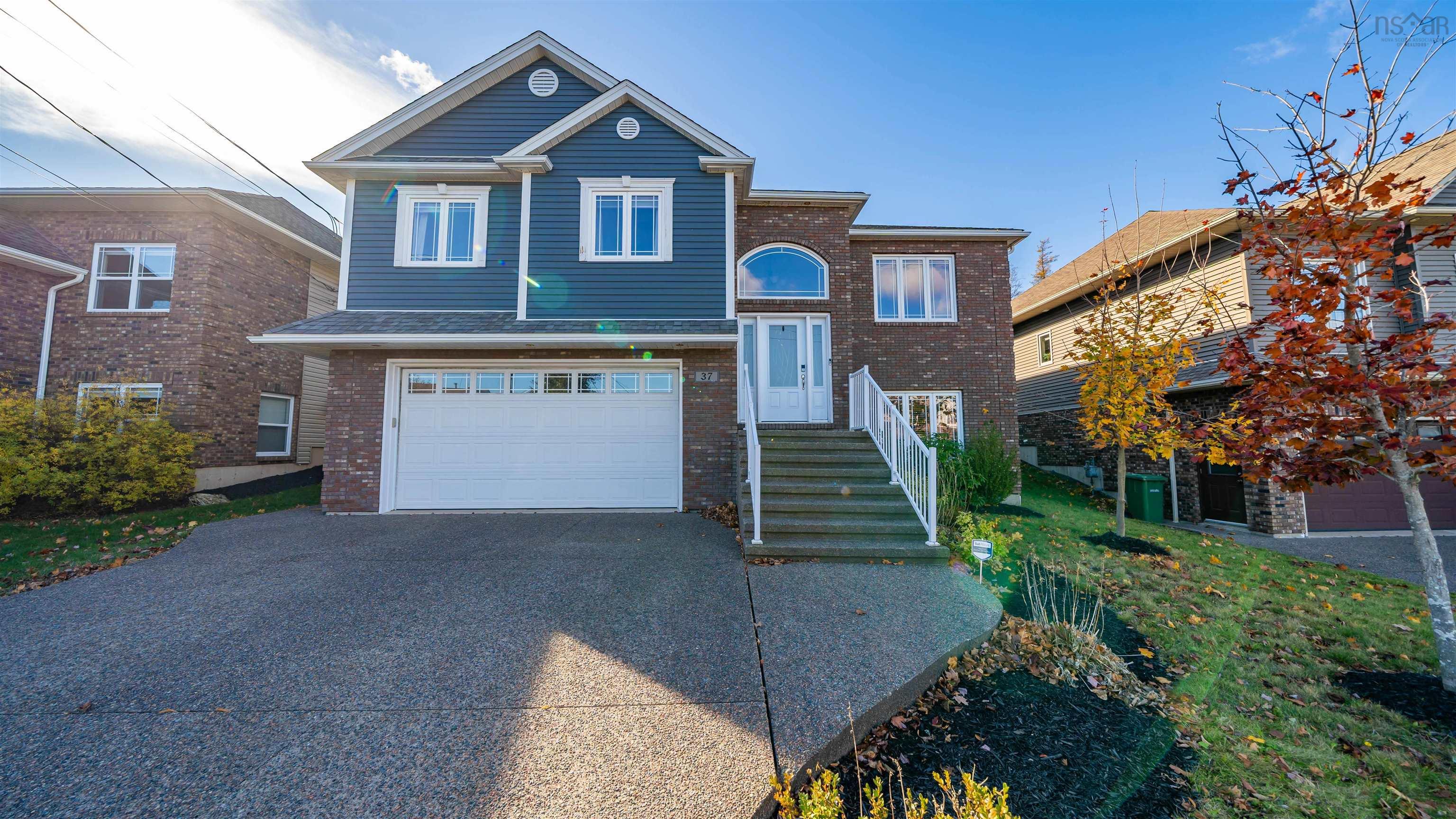 Thumbnail image for 37 Peachtree Hill MLS<sup>®</sup> 202527455