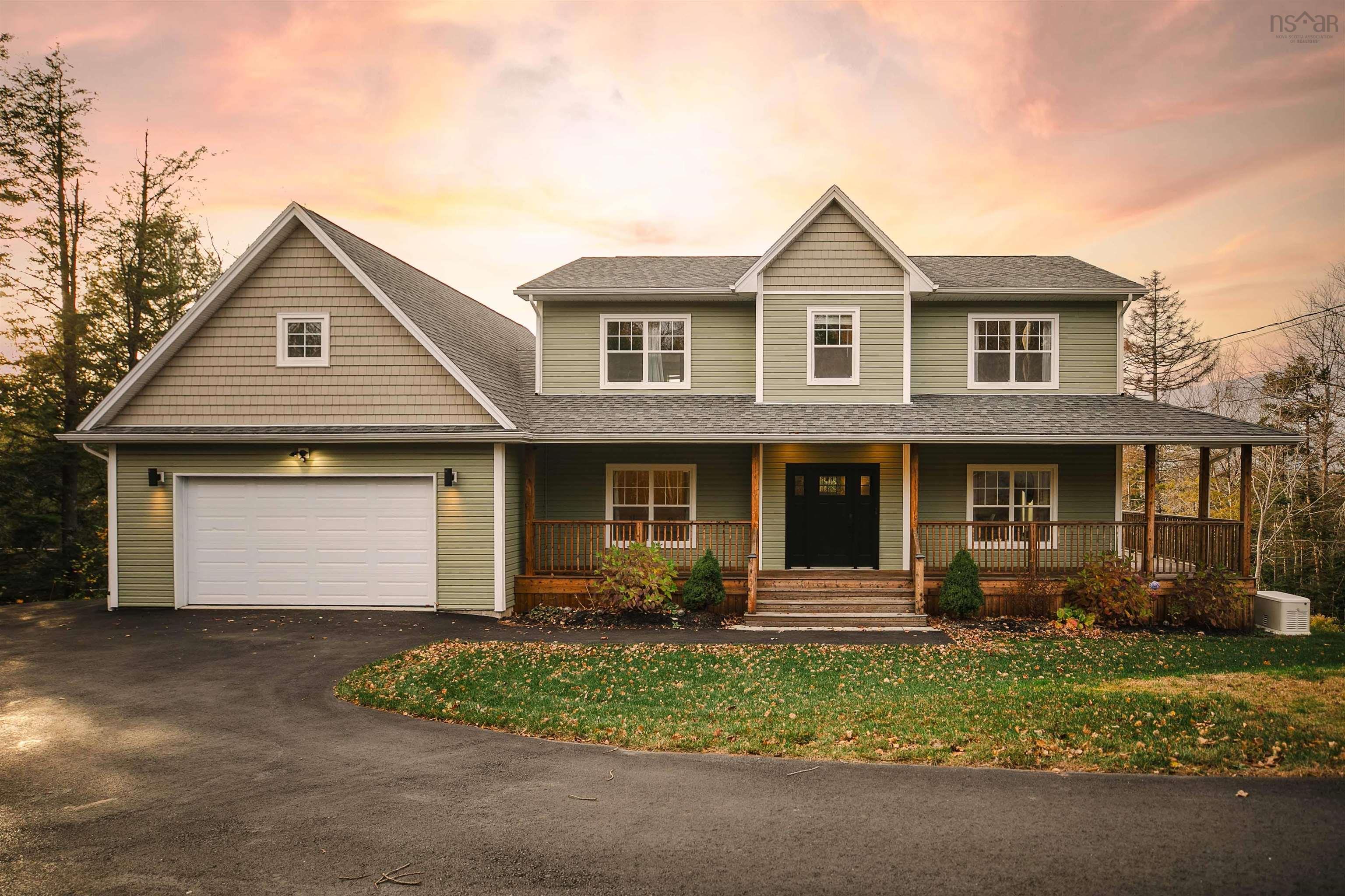 Thumbnail image for 46 Karen Avenue MLS<sup>®</sup> 202527495