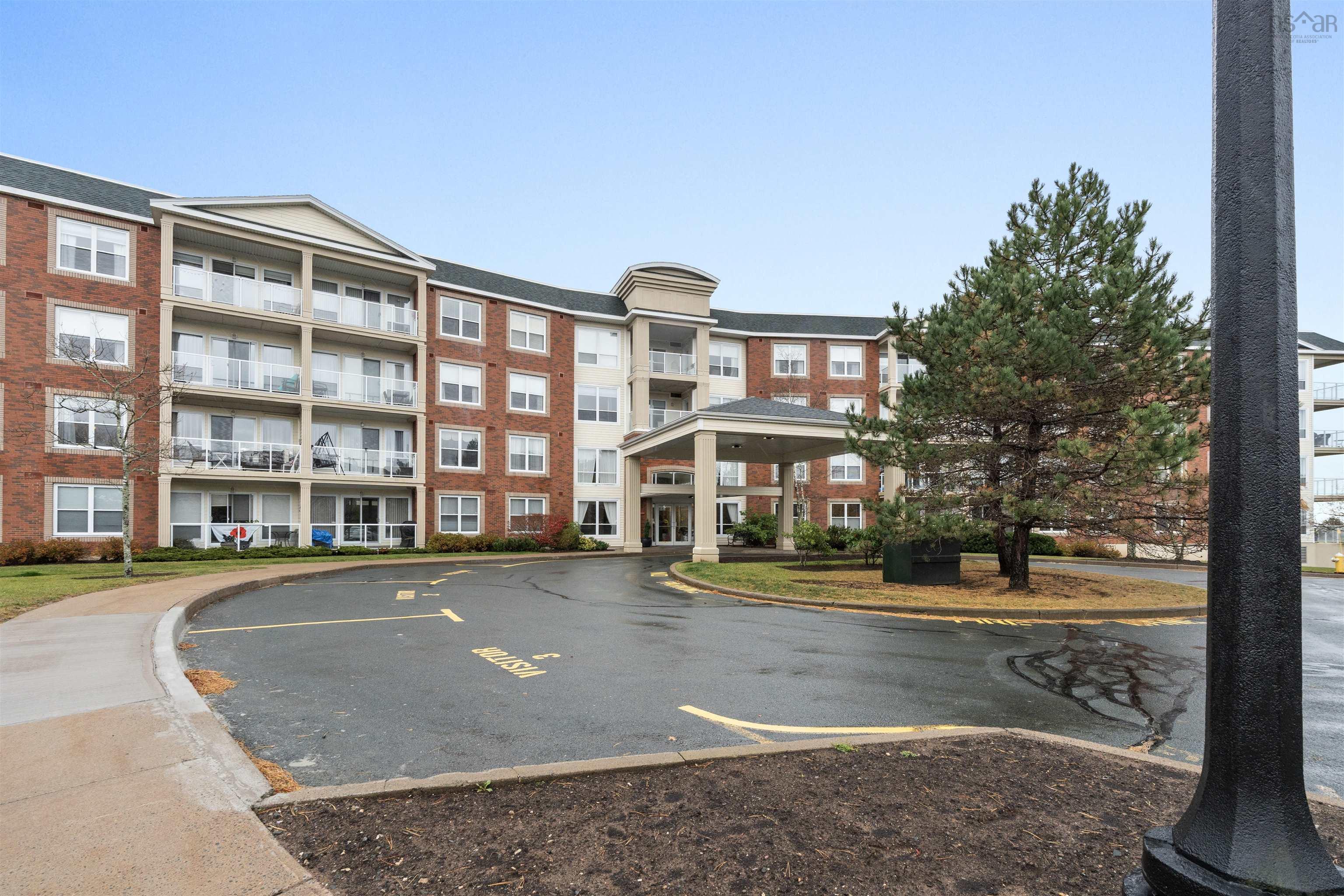 Thumbnail image for 211 52 Whitehall Crescent MLS<sup>®</sup> 202527509