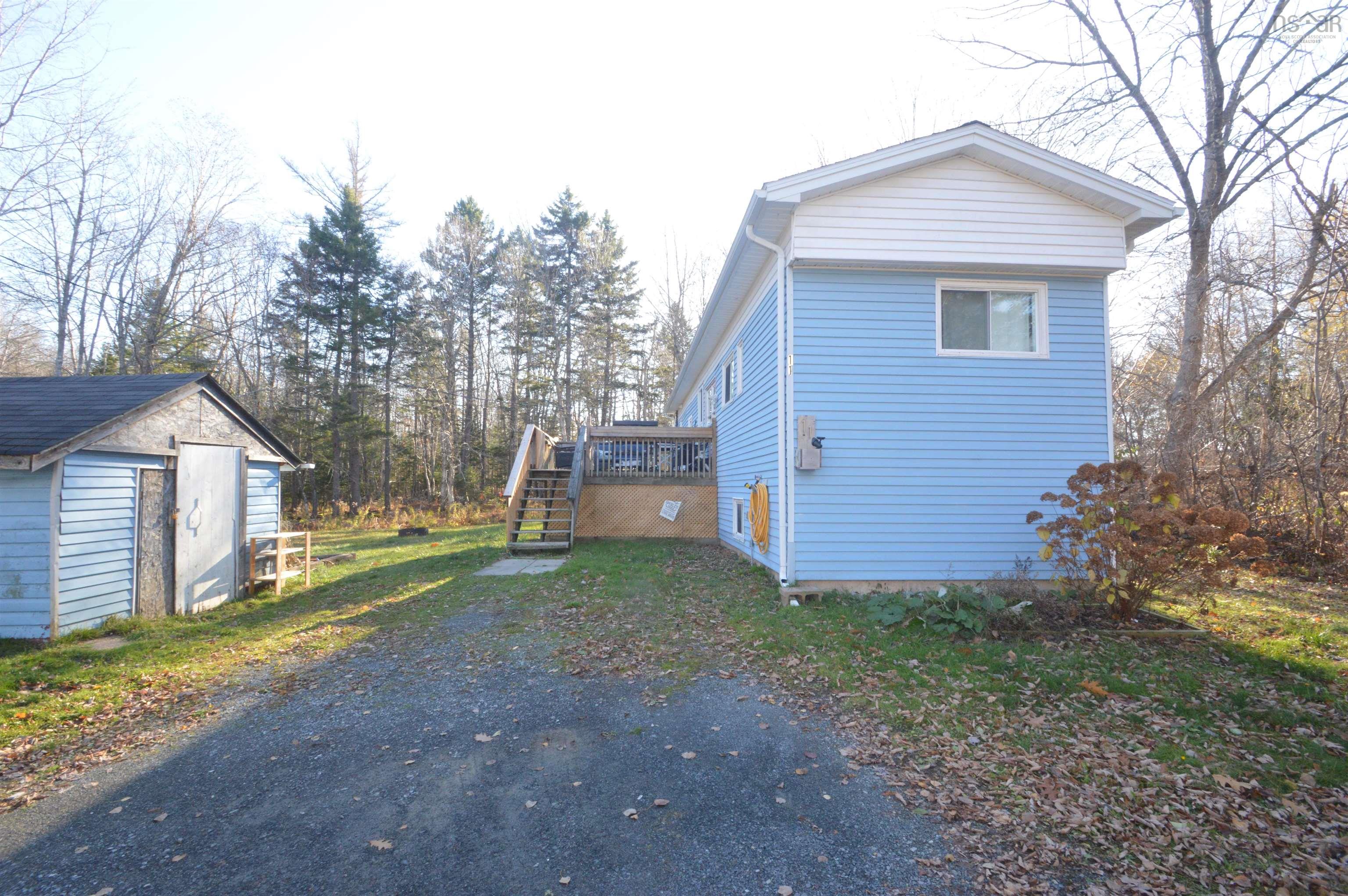 Thumbnail image for 11 Earl Gordon Drive MLS<sup>®</sup> 202527597