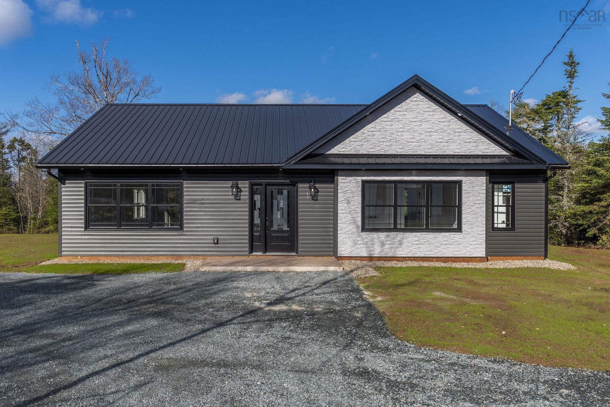 Thumbnail image for 70 Beau Run MLS<sup>®</sup> 202527620